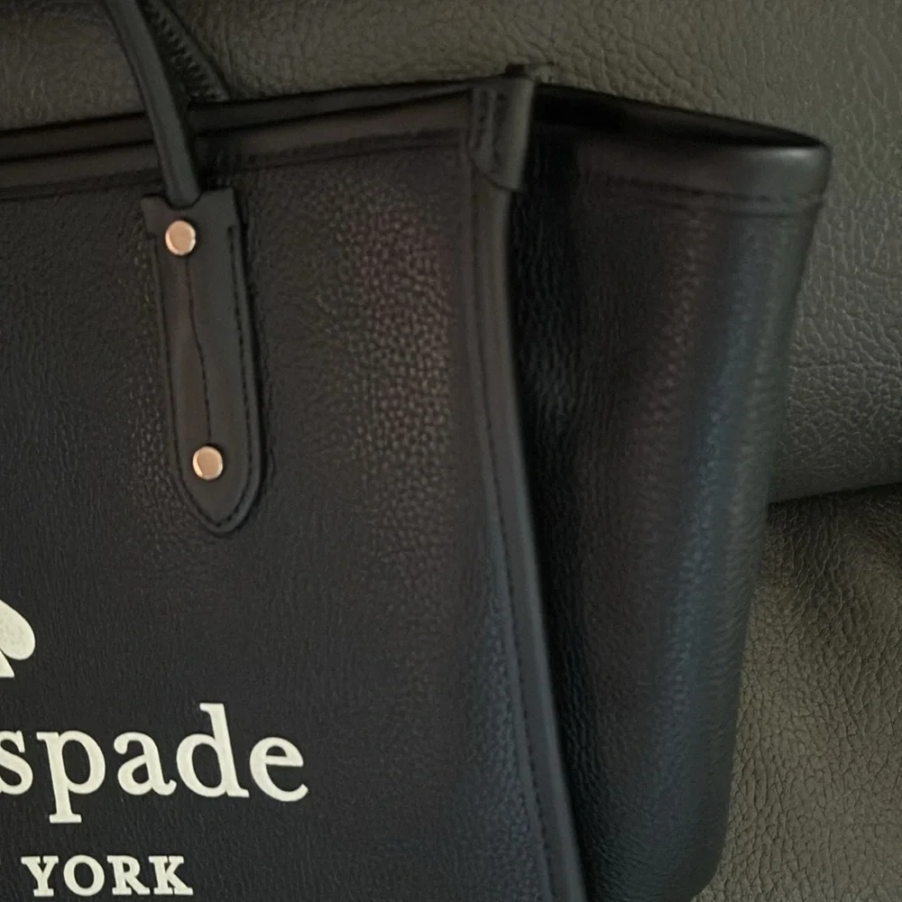 Kate spade black pebble shoulder bag